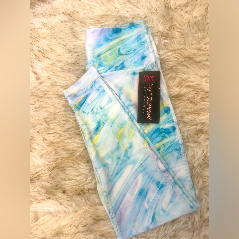 Betsey Johnson Performance Leggins | 7/8 length | tie-dye